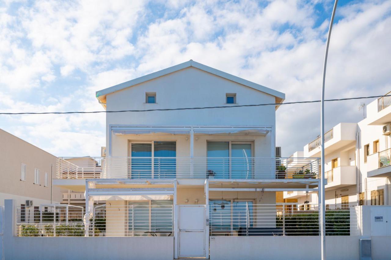 Luci Apartment Sea Beach Avola Luaran gambar